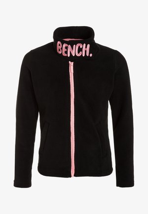 Giacca in pile nero con cerniera rosa, due tasche laterali e collo alto ricamato con la scritta "BENCH." in lettere rosa.