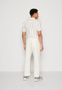 Esprit STRAIGHT PLEAT - Hlače - off white