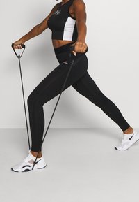 Ellesse Punčochy - black