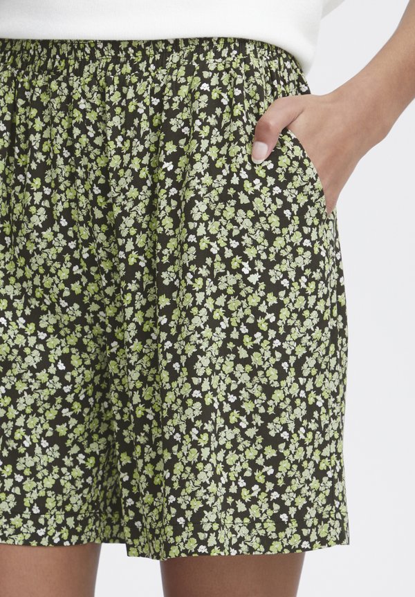 IHAya - Shorts - sprucestone flower aop2