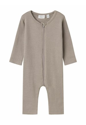 Name it Pyjama - satellite