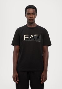 EA7 Emporio Armani Print T-shirt - black