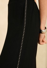 Love & Roses WIDE LEG - Nadrágok - black stud