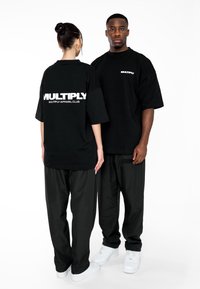 Multiply Apparel FONT  - T-shirts print - schwarz