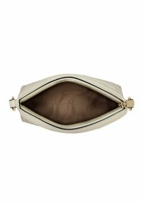 Beżowa skórzana saszetka z zamknięciem na zamek błyskawiczny, z gładką zewnętrzną powierzchnią i brązowym, materiałowym wnętrzem. Złote akcenty metalowe.