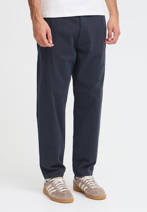 Casual Friday, CFPEPE STRETCH TAPERED FIT - Chino - dark navy
