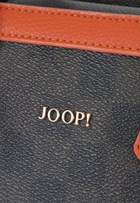 JOOP! PIAZZA EDITION ARIELLA XSHF - Bolso de mano - orange
