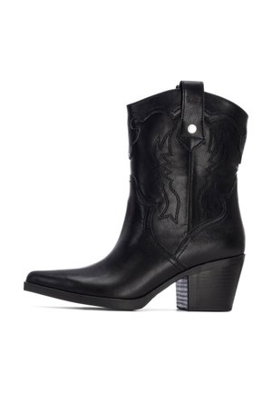 Botines camperos - black