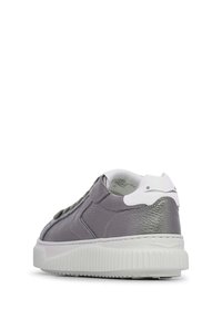 Voile Blanche LIPARI WEISS - Trainers - weiß