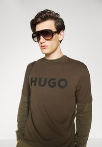 HUGO DULIVIO - T-shirt estampada - dark green