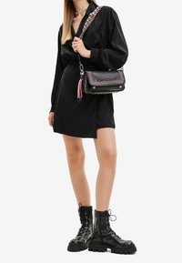 Desigual Denní šaty - black