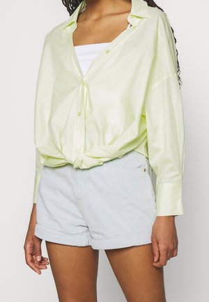 Blouse - light green