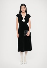 Sleeper THE GENUS ROSA DRESS - Rochie de zi - black