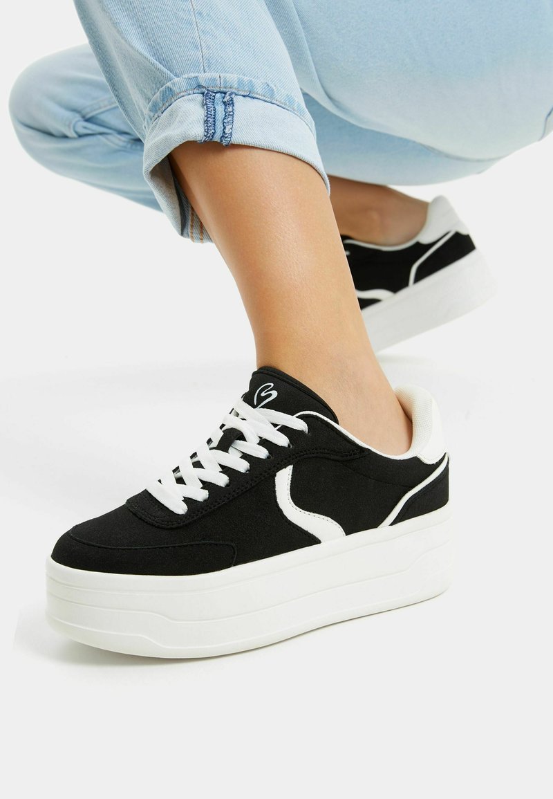 bershka sneakers
