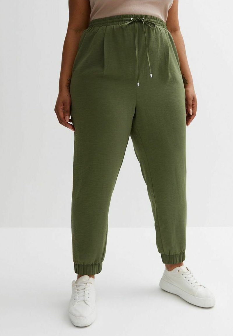 New Look Curves Trainingsbroek kaki New Look Curves Trainingsbroek kaki