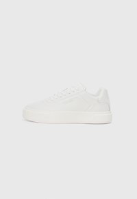 BASKET CUPSOLE - Baskets basses - triple bright white