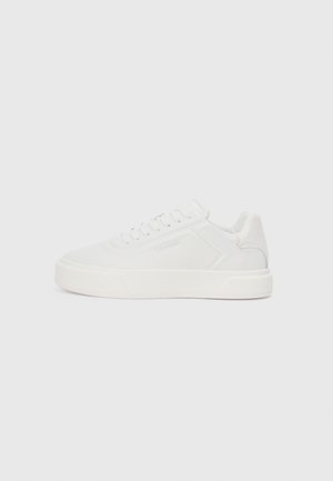 BASKET CUPSOLE - Sneakers low - triple bright white