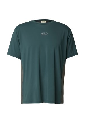 Krótka koszulka sportowa w kolorze morskim z szarymi bocznymi panelami, gładką fakturą, okrągłym dekoltem i nadrukowanym logo "HALO" na przodzie.