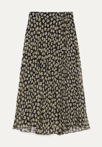 Falda midi negra con flores que presenta margaritas blancas y amarillas, fabricada en un tejido ligero y plisado, con una cintura elástica y una silueta fluida.