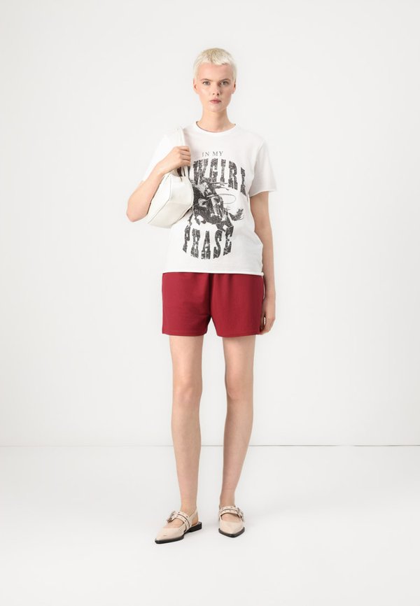 ONLJANY WIDE - Shorts - ruby wine3