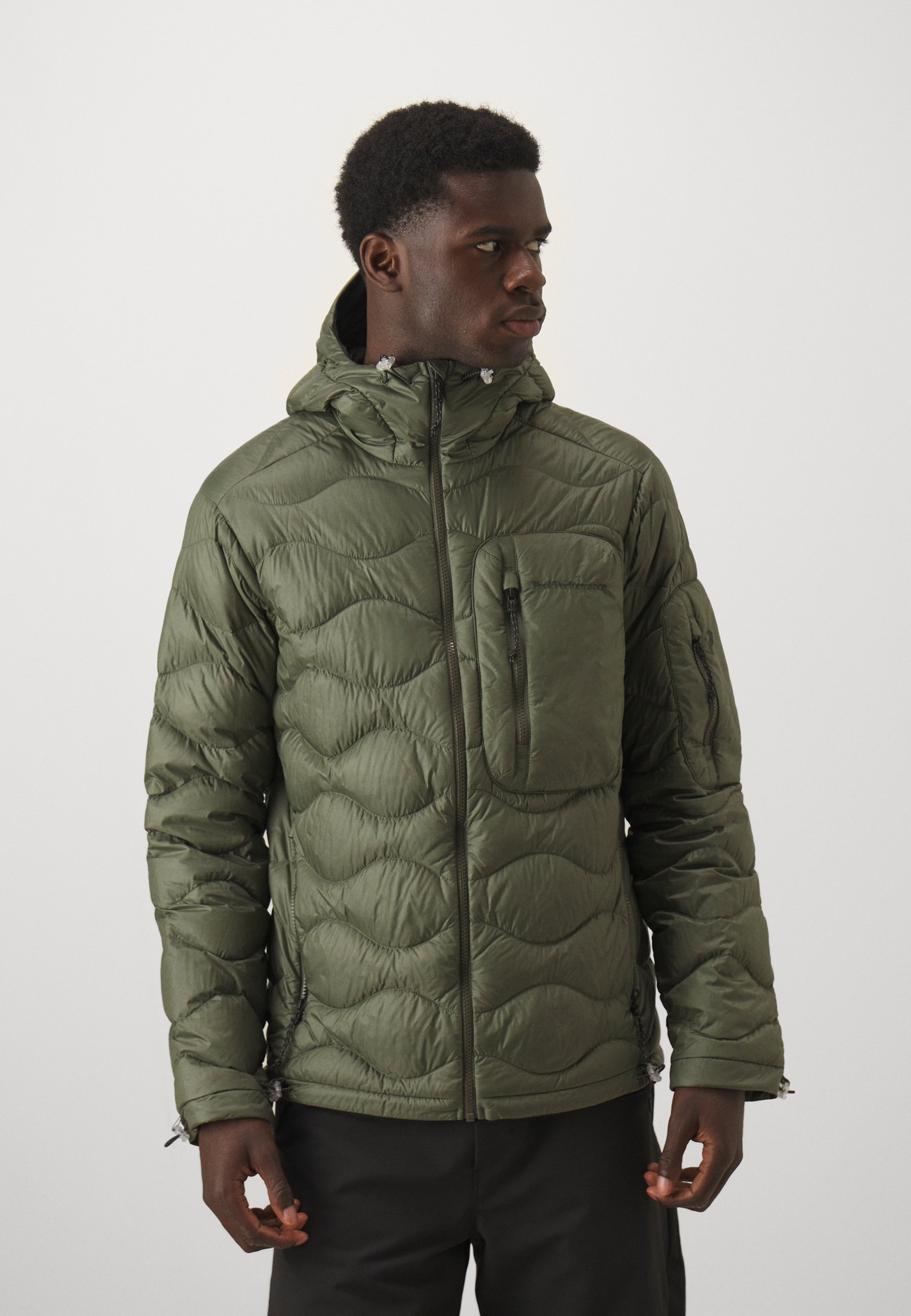 Peak Performance HELIUM UTILITY - Down jacket - pine needle/olive 