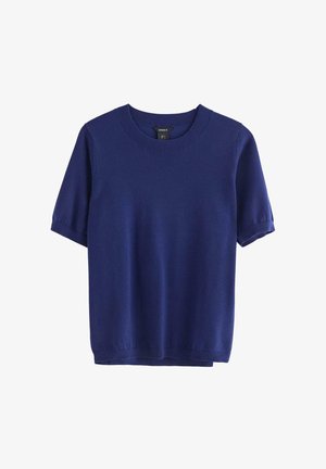 Laivastonsininen lyhythihainen neulepaita pyöreällä pääntielle ja resorireunuksilla hihoissa ja helmassa.