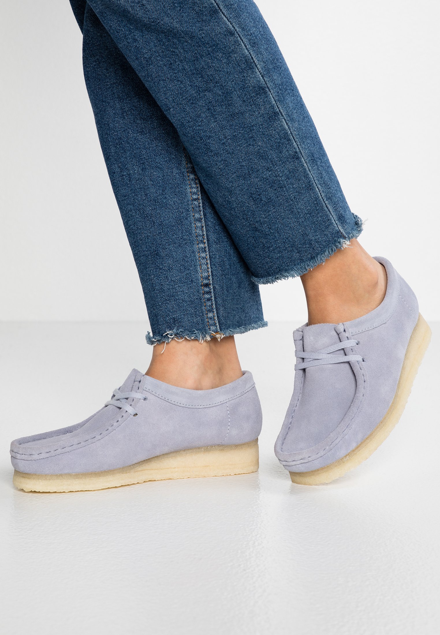 clarks wallabee cool blue