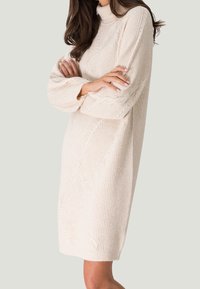 zero Robe pull - beige