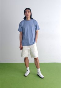 Thumbnail Image 2