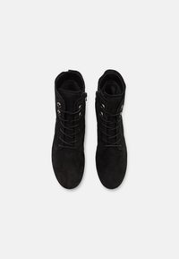 Gabor Comfort Šněrovací kotníkové boty - schwarz