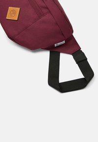 Timberland Vyölaukku - burgundy