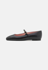 CAMILLE - Ballerine con cinturino - black