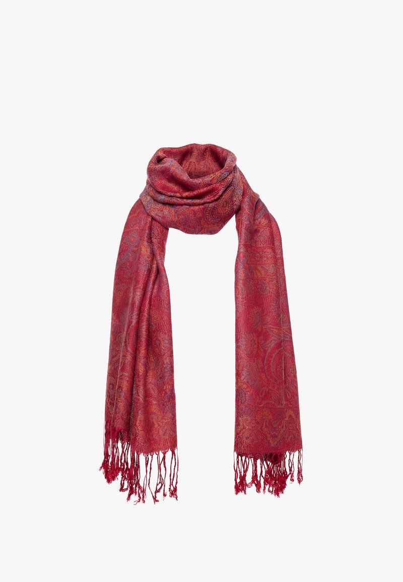 Écharpe rouge à motif cachemire (paisley) avec des franges aux extrémités, doucement pliée et drapée.