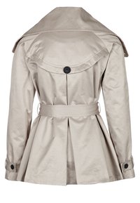 Gabardina beige con diseño de espalda acampanada, gran cuello, cierre de botón único y cinturón a juego. Presenta mangas largas con adornos de botones.