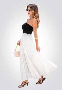 Cupshe Maxi-jurk - white black