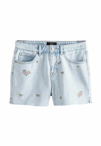 Shorts en denim bleu clair avec des accents de broderie florale. Comprend cinq poches, une fermeture à bouton et un ourlet légèrement effiloché.