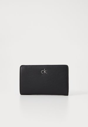 Calvin Klein, DAILY MEDIUM BIFOLD - Novčanik - black