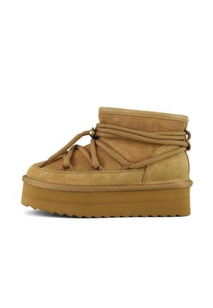 Winter boots - camel