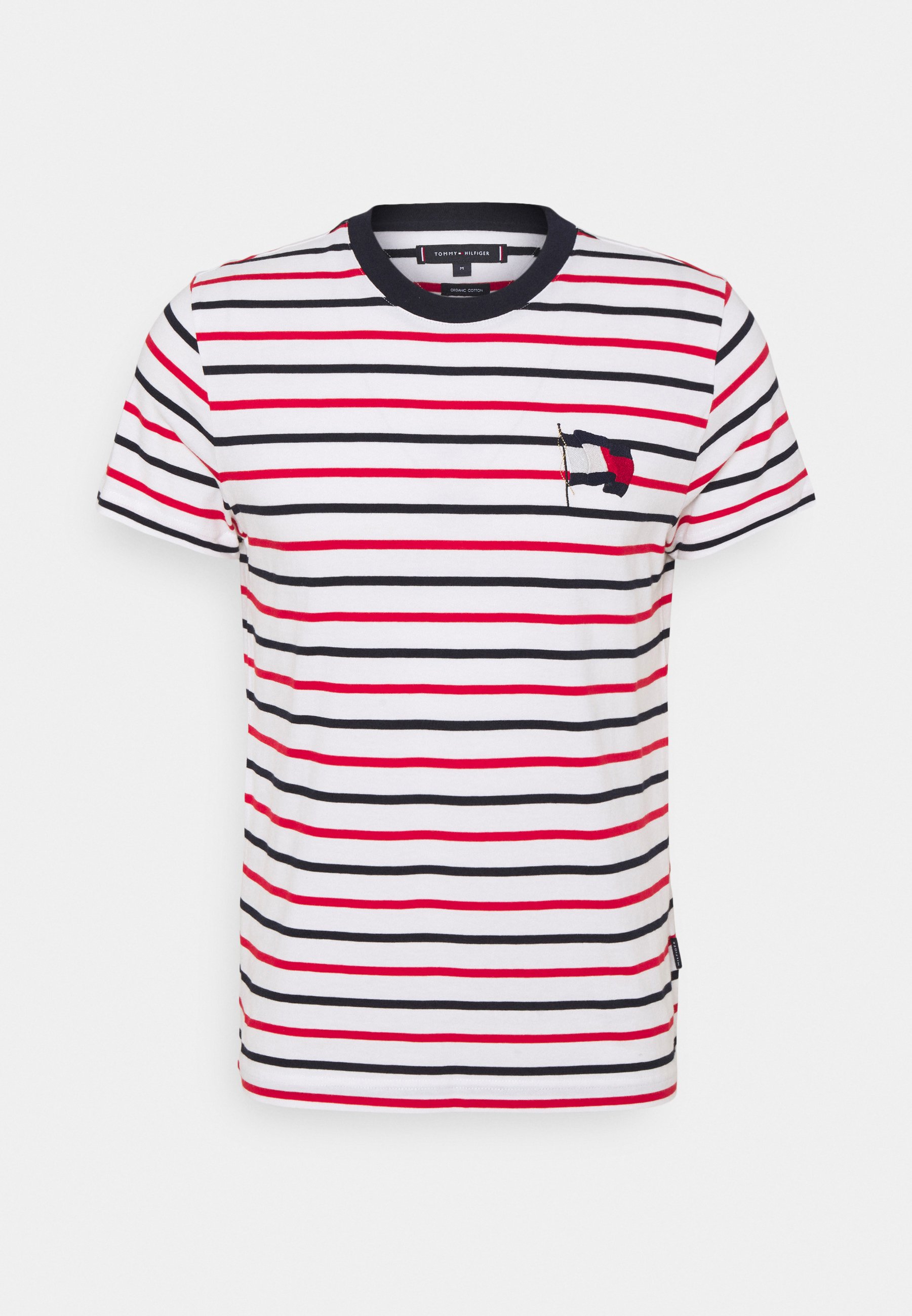 Tommy Hilfiger WAVY FLAG STRIPE TEE - Camiseta estampada - ecru/desert  sky/primary red/crema - Zalando.es