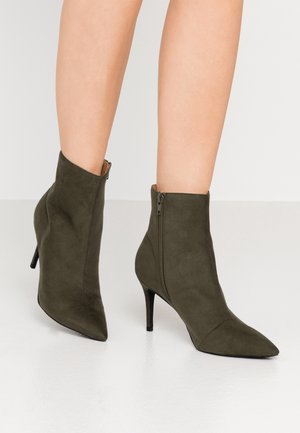 Bottines à talons hauts - dark green
