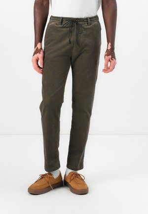 DEGER - Chino - green