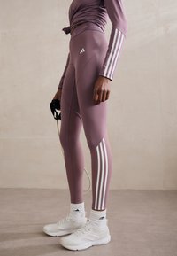 adidas Performance Tajice - shadow fig/white
