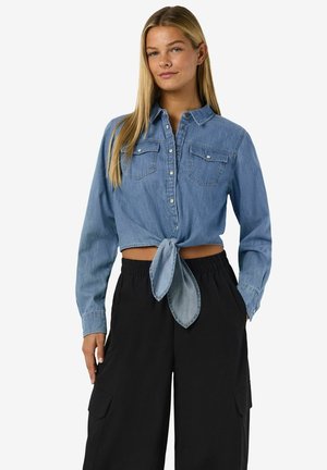 NMHELSA - Skjortebluse - light blue denim