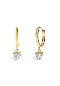 Gouden creolen met hartvormige heldere kristalpendels. Gepolijste afwerking, slank ontwerp en kleine scharniersluiting.