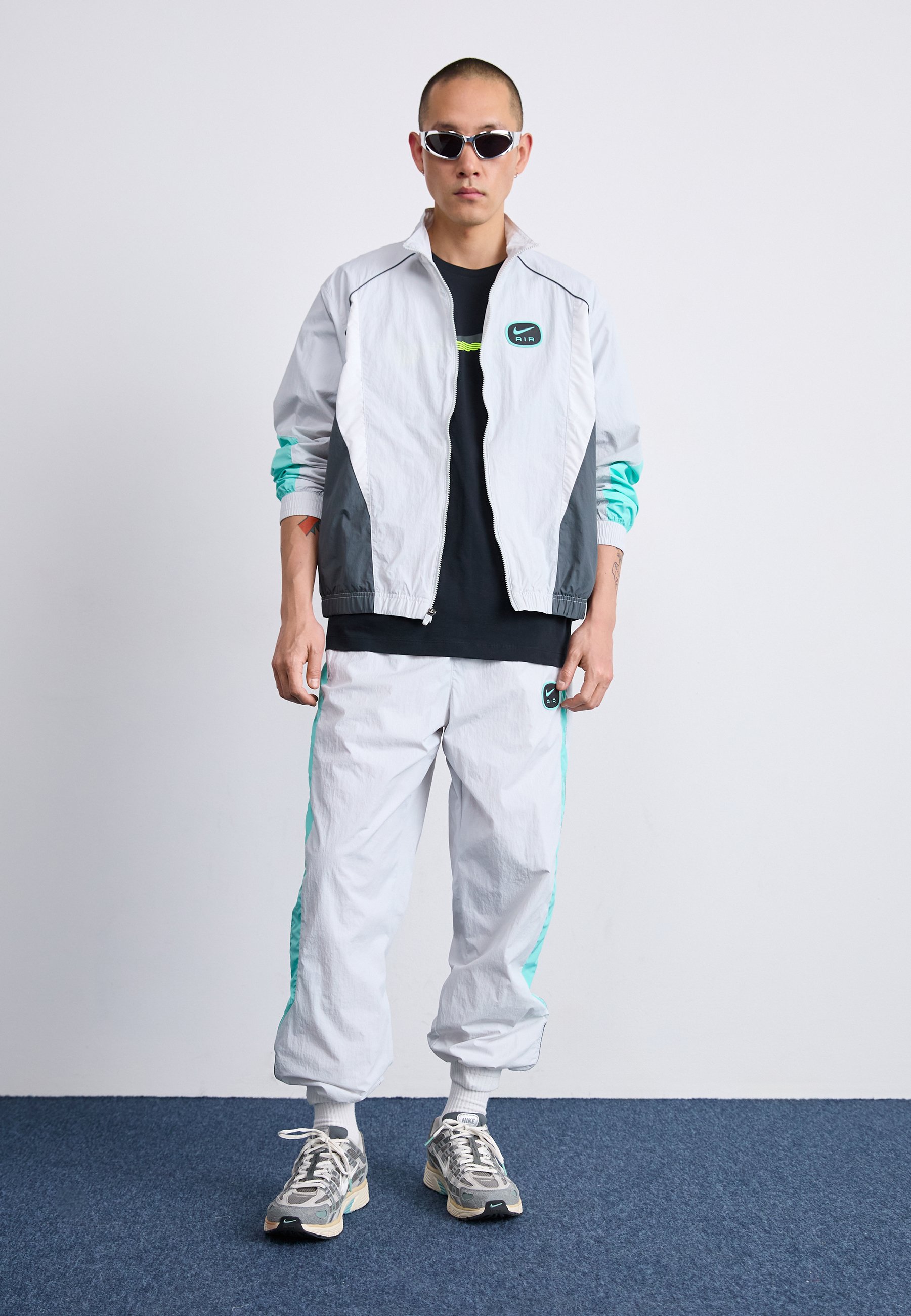 nike summer tracksuit