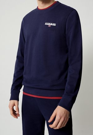 Sweter