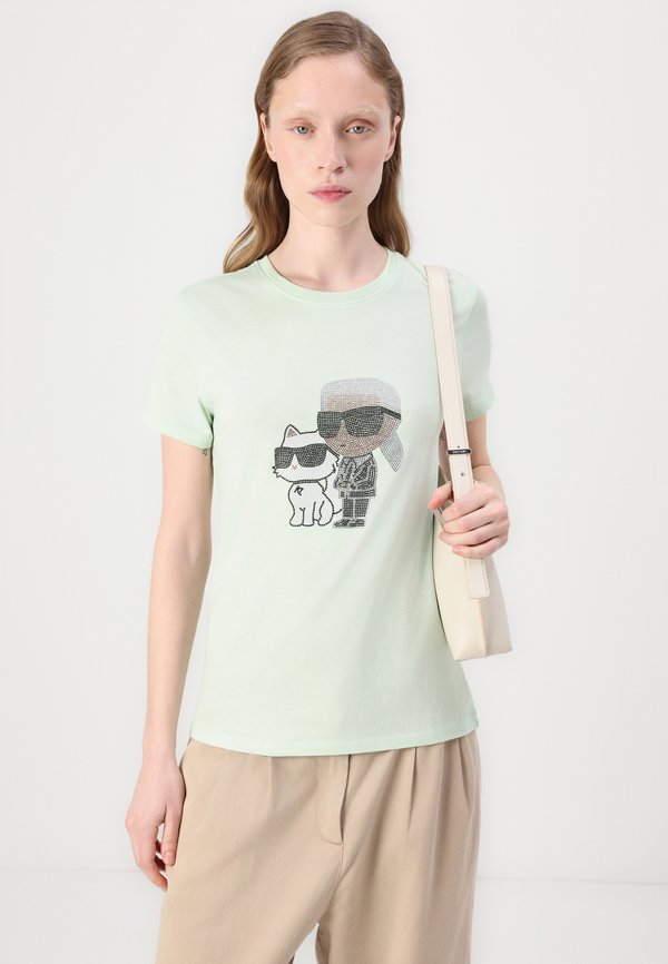 IKON DUO - Print T-shirt - spray2