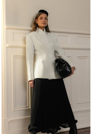 A-line skirt - black