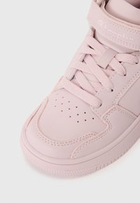 Champion RD18 UNISEX - Chaussures de basket - light pink