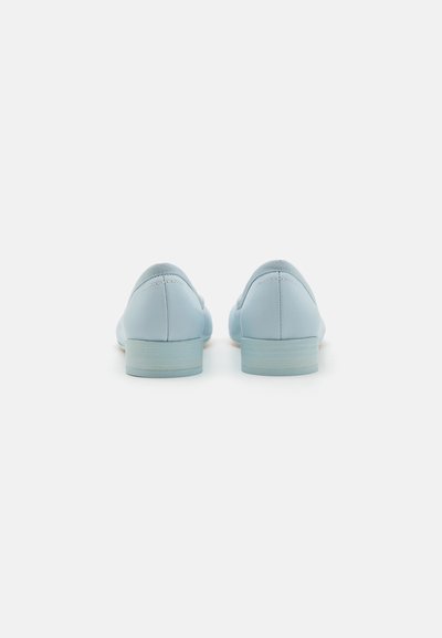 MM6 Maison Margiela BALLET SHOE - Sabrinas - baby blue